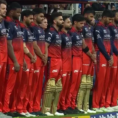 MI vs RCB: Why are Mumbai Indians and Royal Challengers Bengaluru Players Wearing Black Armbands Today?
